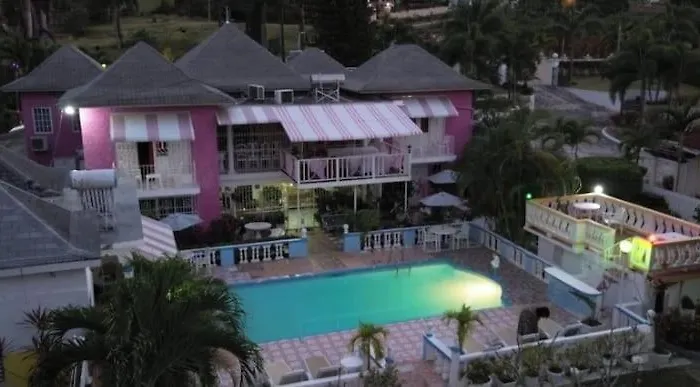 Pink Hibiscus Bed And Breakfast