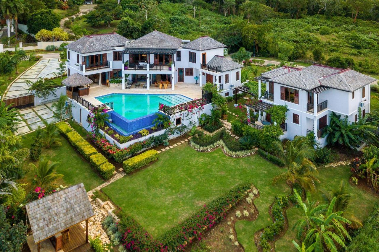 Villa Mimosa *