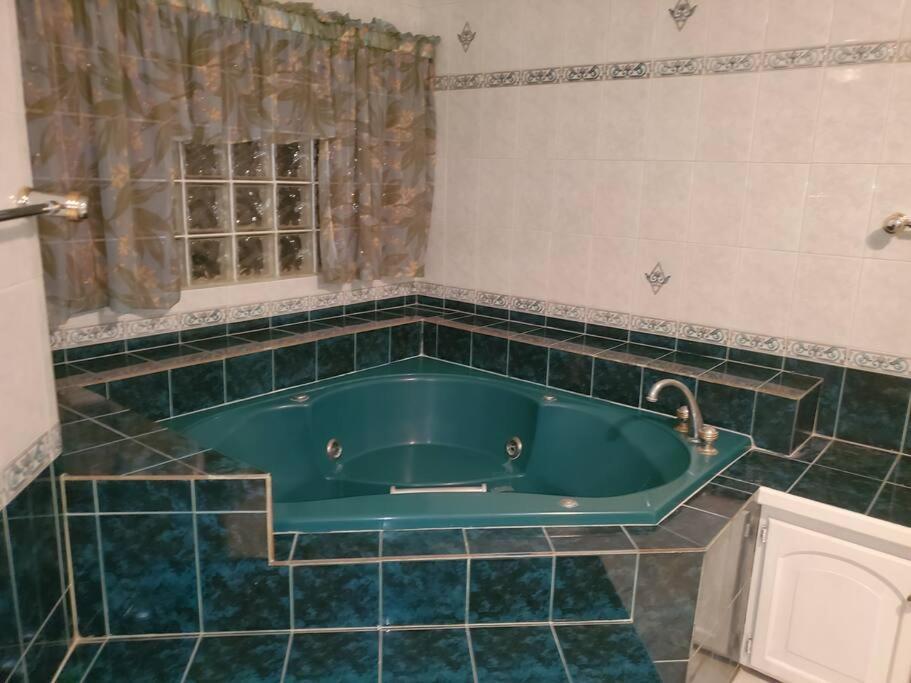 Prestige At Westgate Hills-4 Bedrooms With Dry Bar Pousada