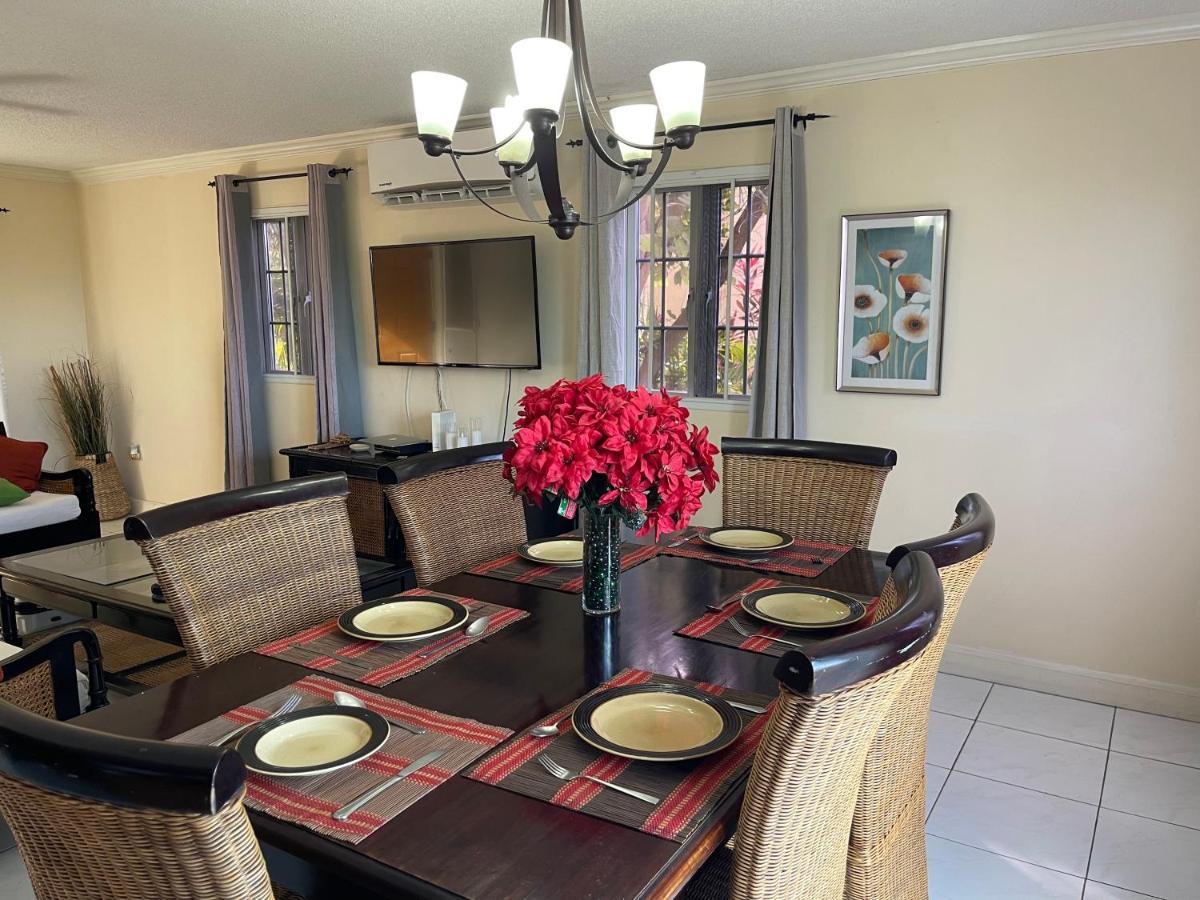 Apartment Free Airport Pickup 5 Minutes From Airport And Montego Bay