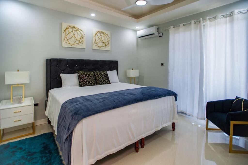 Apartment Dream 36 @ *