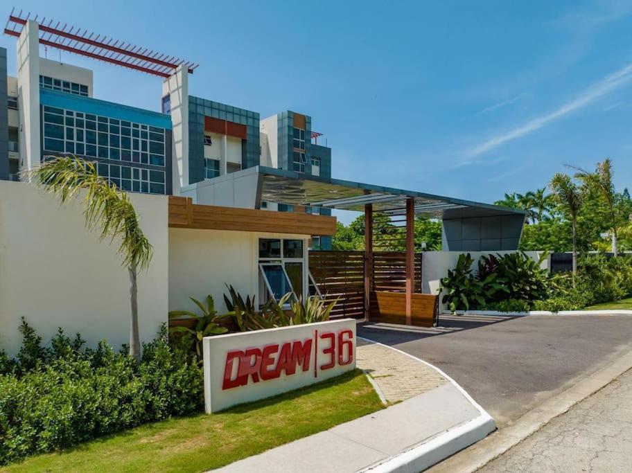 Apartment Dream 36 @ *