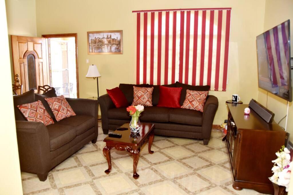 Lw Apartment *