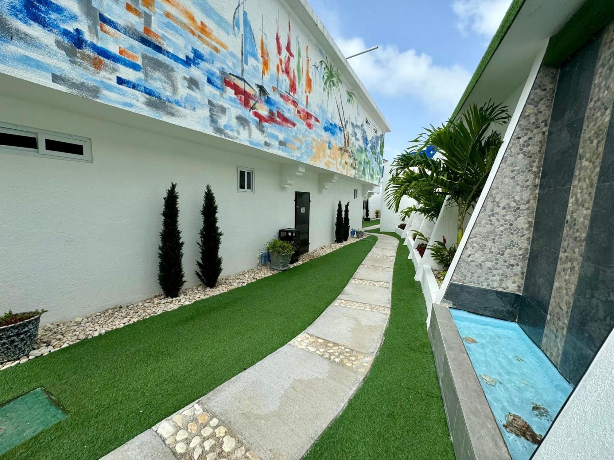 Pensão Hospitality Expert Bts 6 - Pool & Bar