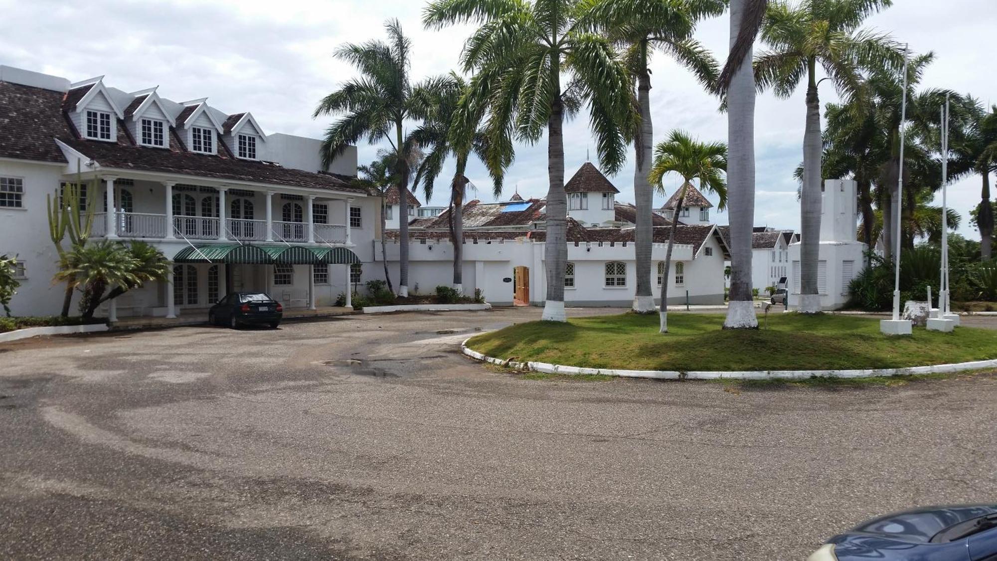 Seacastles * Montego Bay