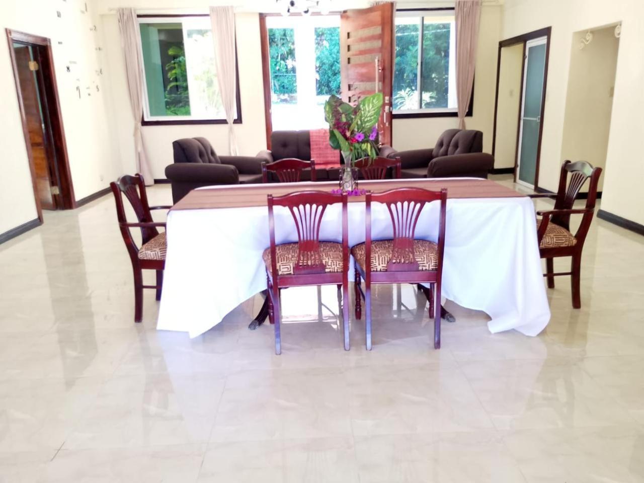 Villa La Costa *