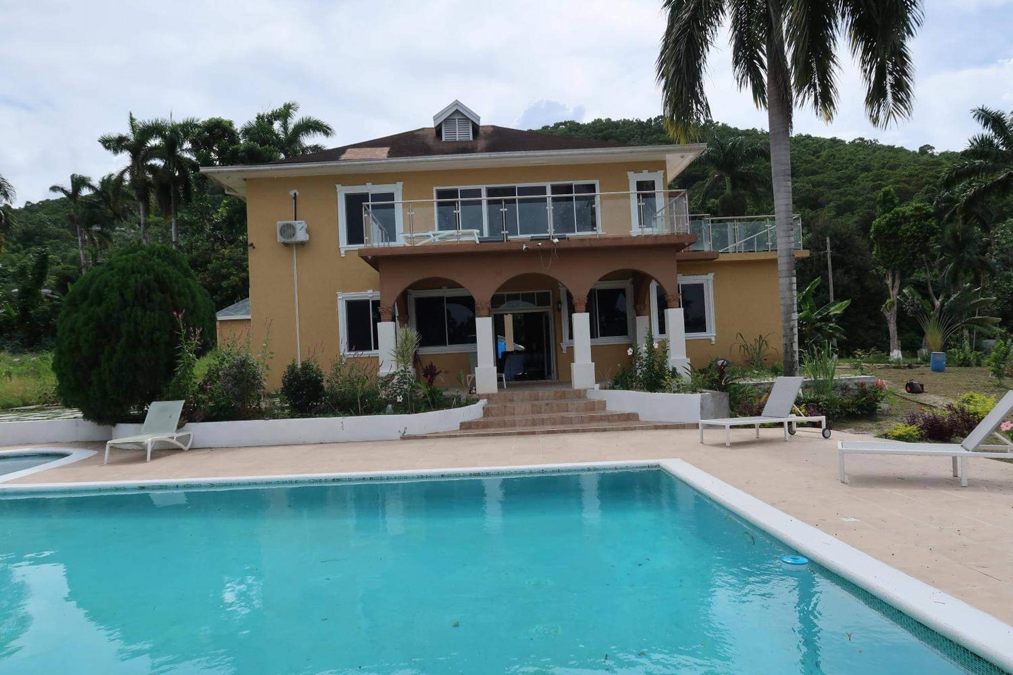 Blue Seas Two Villa Montego Bay
