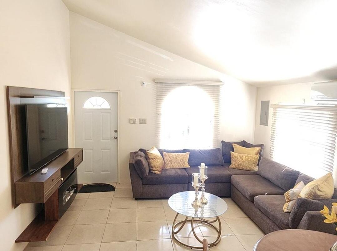 Remarkable Stayja Apartment
