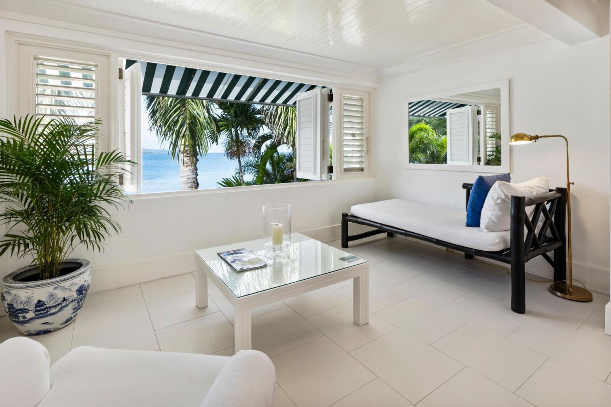 Round Hill & Resort 5*