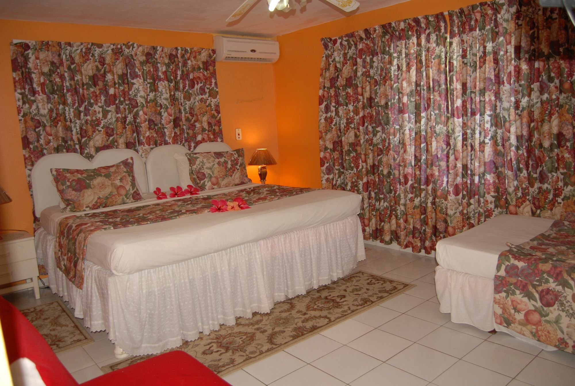 Pinkhibiscus Guest house