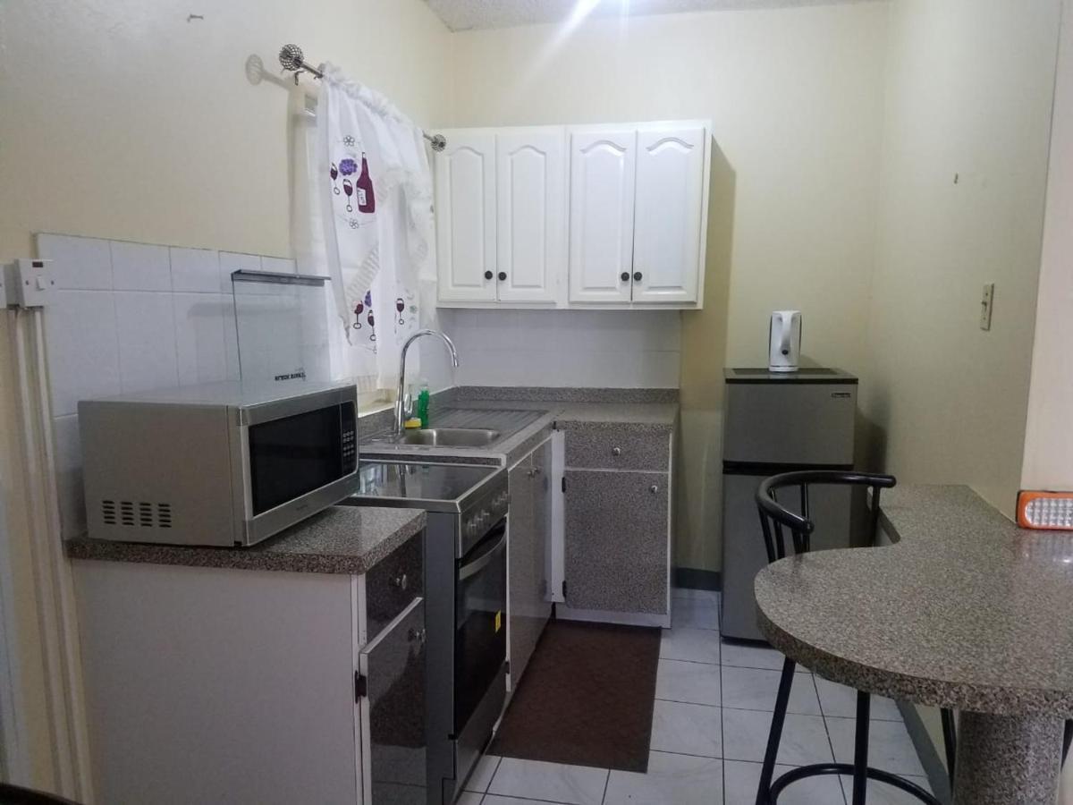 Apartment Unity One Bedroom Close To And Beaches With Wifi *